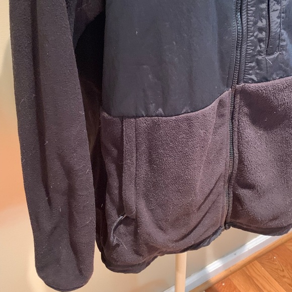 THE NORTH FACE Black Women’s Fleece Jacket Sz Med - Picture 3 of 8